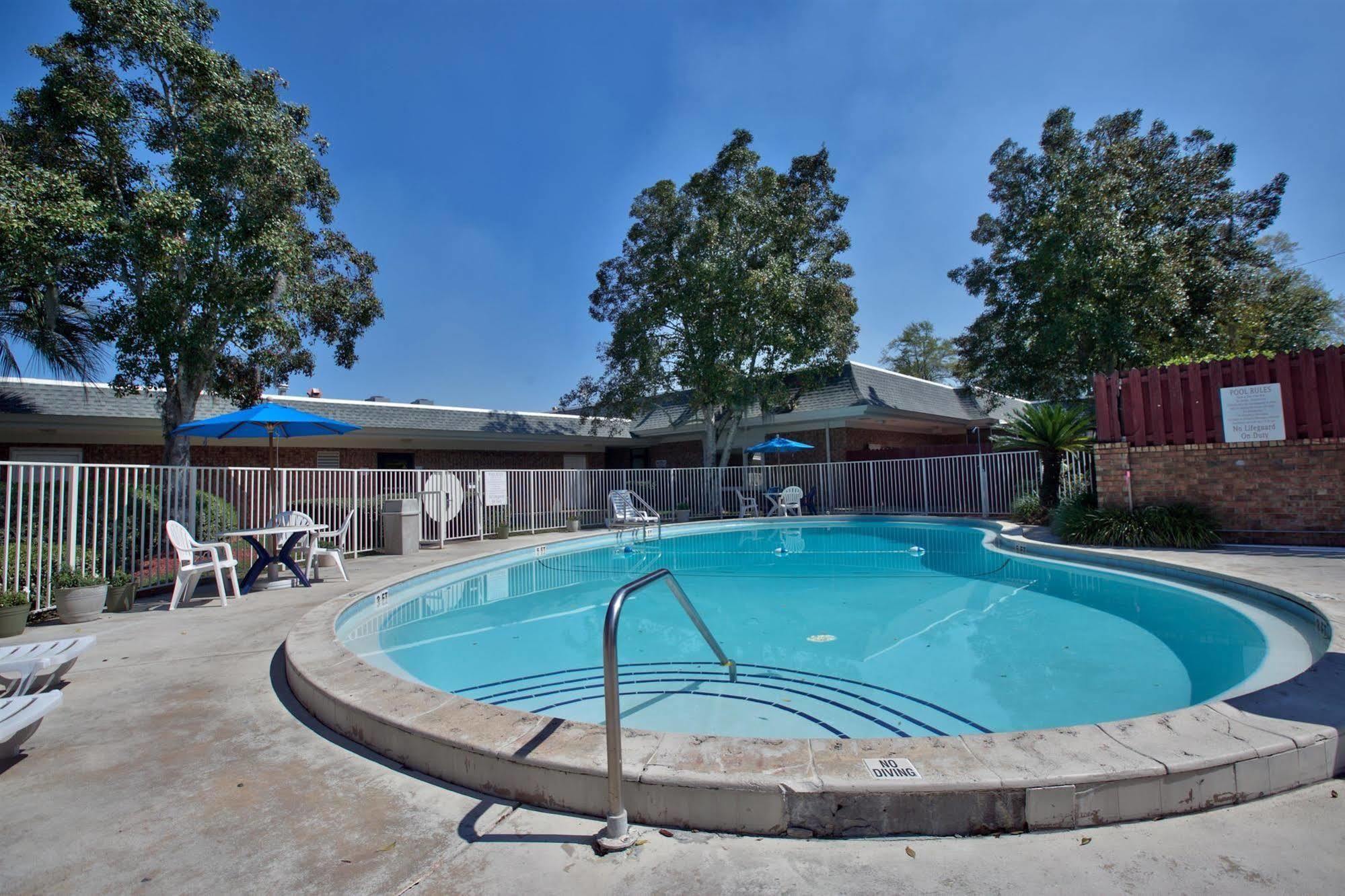 Motel 6-Tallahassee, Fl - Downtown מראה חיצוני תמונה